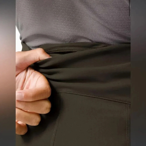 Lululemon Here to There High-Rise 7/8 Pant Olive Green Size 2 - Picture 3 of 8